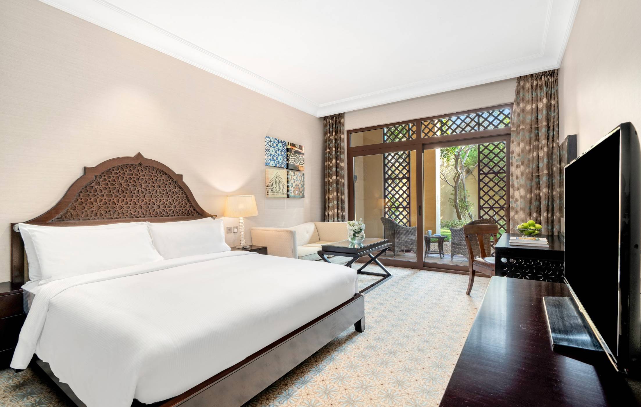 Әдемі төсек көріністері бейне